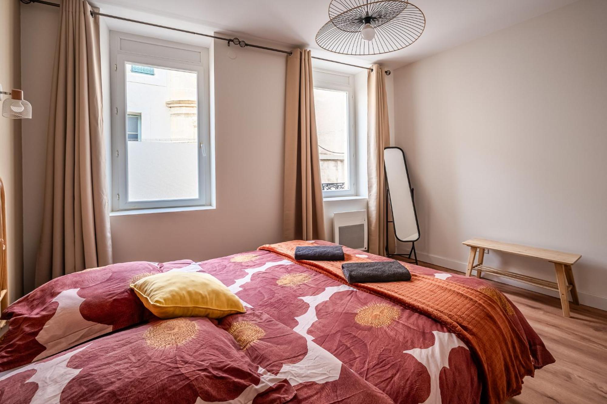 Chaleureux Appartement, Centre Ville Narbonne Exterior photo